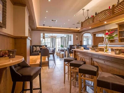 Bar & Lounge Bild 7